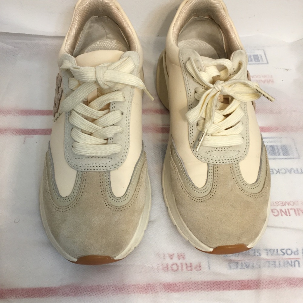 Tory Burch Monogram Good Luck Lightweight Women's Cream Fashion Sneakers Size6.5 - Picture 5 of 13